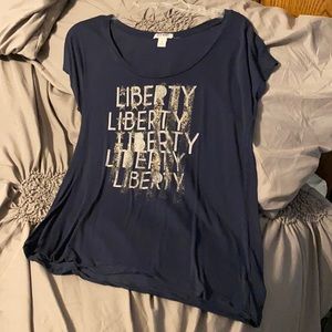 Old Navy T-shirt